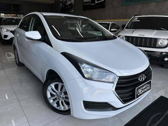 HYUNDAI HB20 1.0 COMFORT 12V FLEX 4P MANUAL